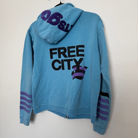Free City Zip Up Hoodie Size 2 - Picture 2 of 7